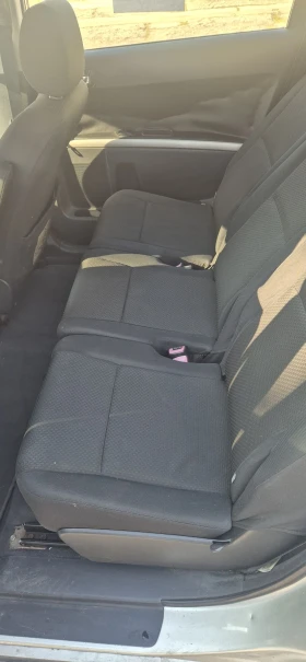 Toyota Corolla verso D4D, снимка 10