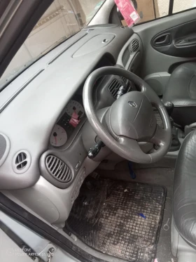 Обява за продажба на Renault Scenic 2.0 ~3 300 лв. - изображение 9