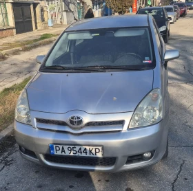Toyota Corolla verso D4D