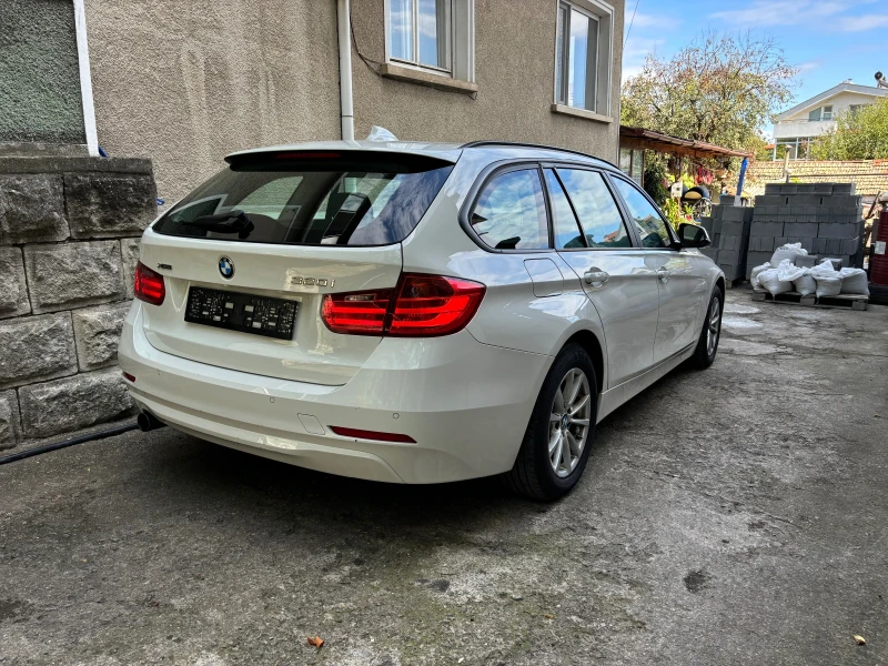 BMW 320, снимка 7 - Автомобили и джипове - 47260439