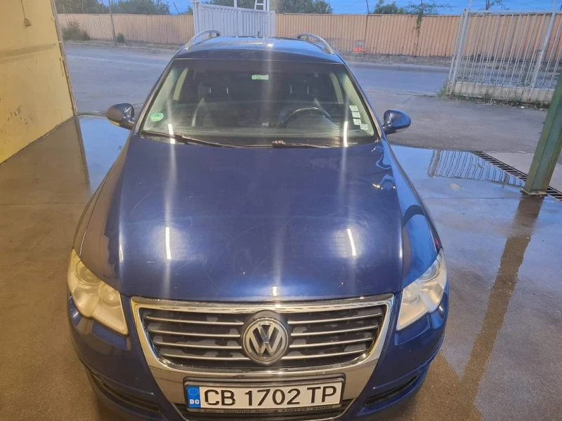 VW Passat, снимка 1 - Автомобили и джипове - 48062544