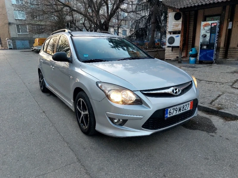 Hyundai I30 1.6 дизел , снимка 1 - Автомобили и джипове - 48399889