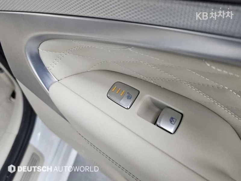 Genesis G70 2.5T AWD стандарт ЛИЗИНГ БЕЗ ПЪРВОНАЧАЛНА ВНОСКА, снимка 14 - Автомобили и джипове - 53358919