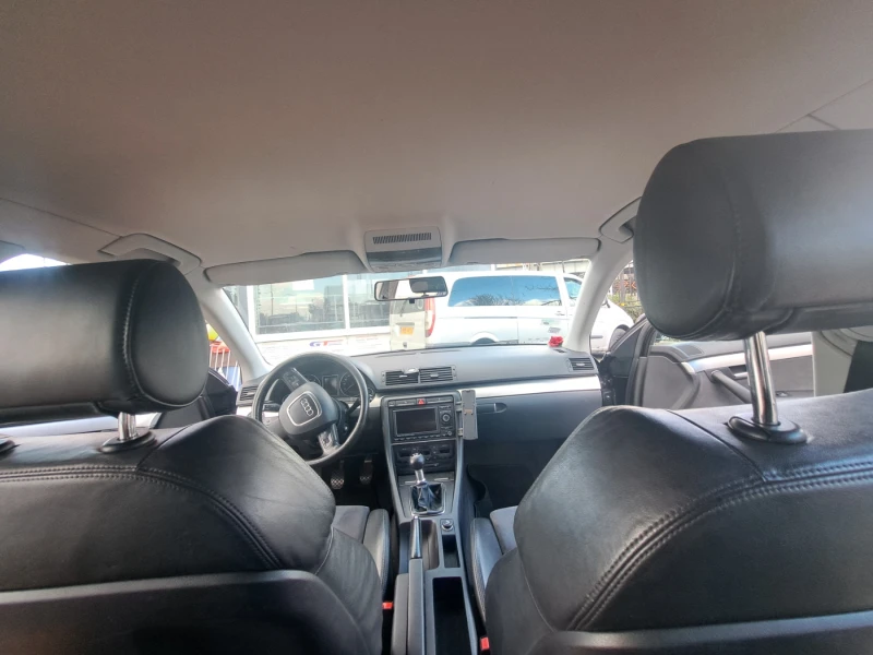 Audi A4 S-Line 6 скорости, снимка 10 - Автомобили и джипове - 52525759