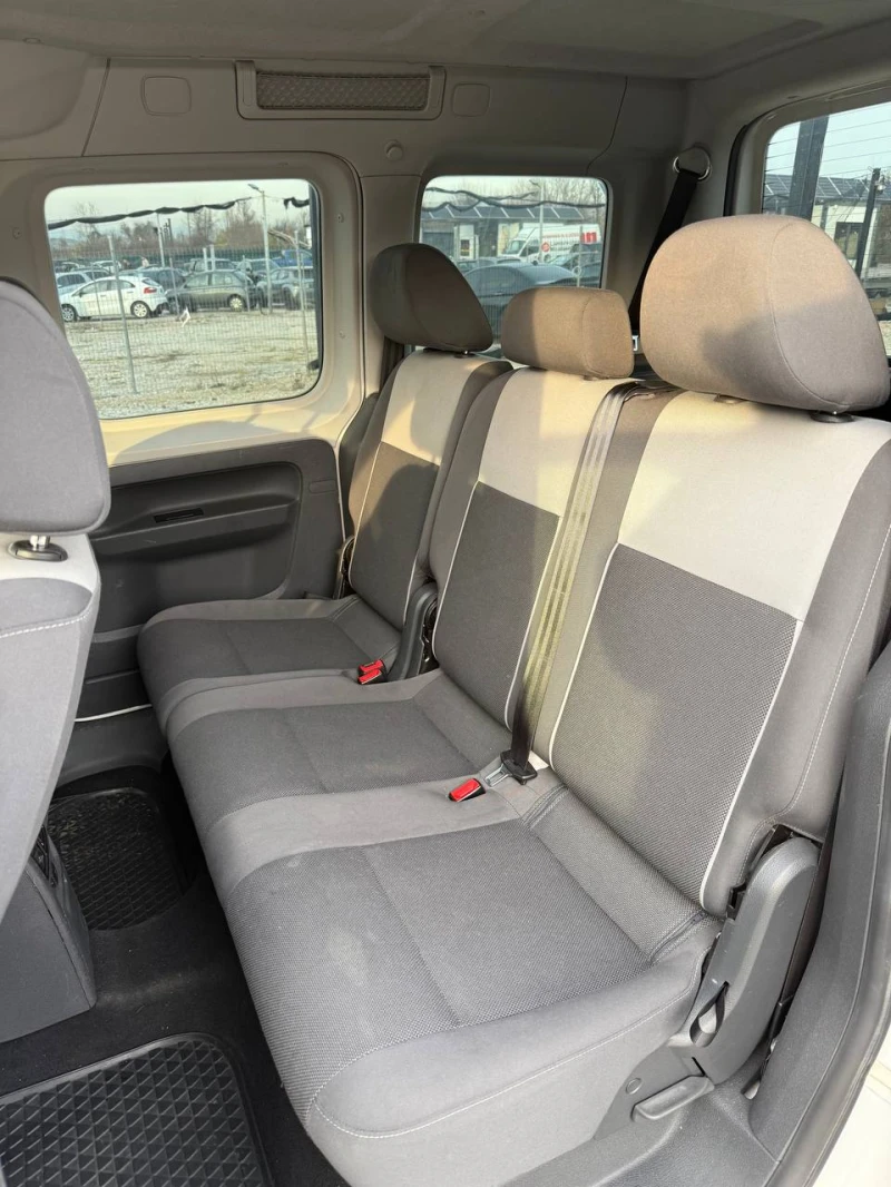 VW Caddy, снимка 9 - Автомобили и джипове - 52629252