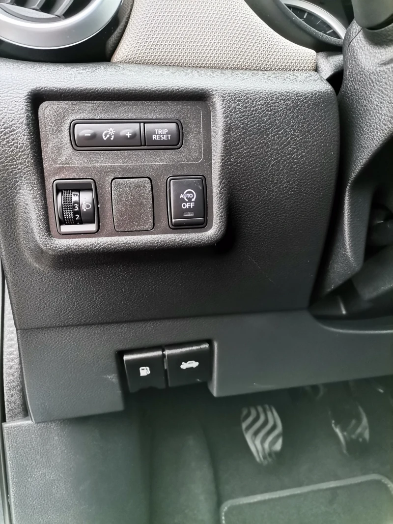 Nissan Micra, снимка 11 - Автомобили и джипове - 52711375