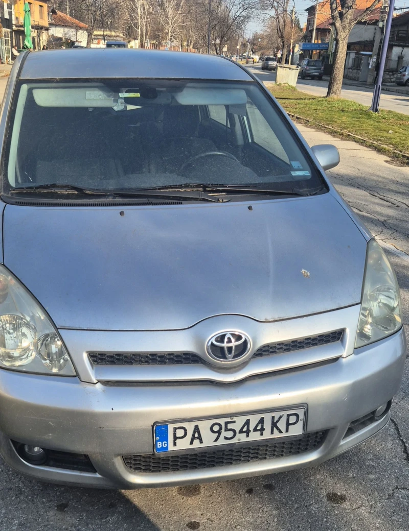 Toyota Corolla verso D4D, снимка 2 - Автомобили и джипове - 53162441