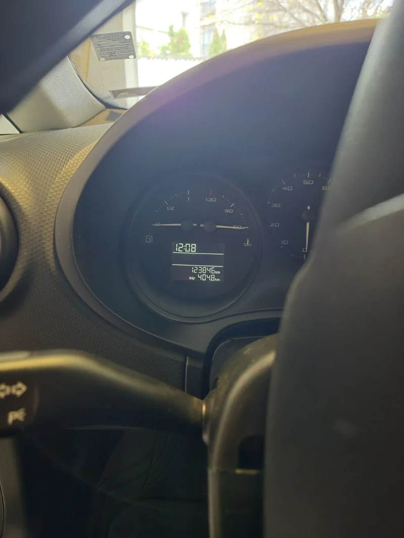 Seat Leon 1.4 TSI, 125 HP, снимка 5 - Автомобили и джипове - 53203085