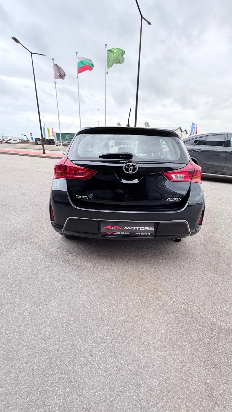 Toyota Auris 2.0D4D-124к.с.;ПОДГРЕВ;КАМЕРА;Keyless-Go;NAVI;, снимка 3 - Автомобили и джипове - 53235828