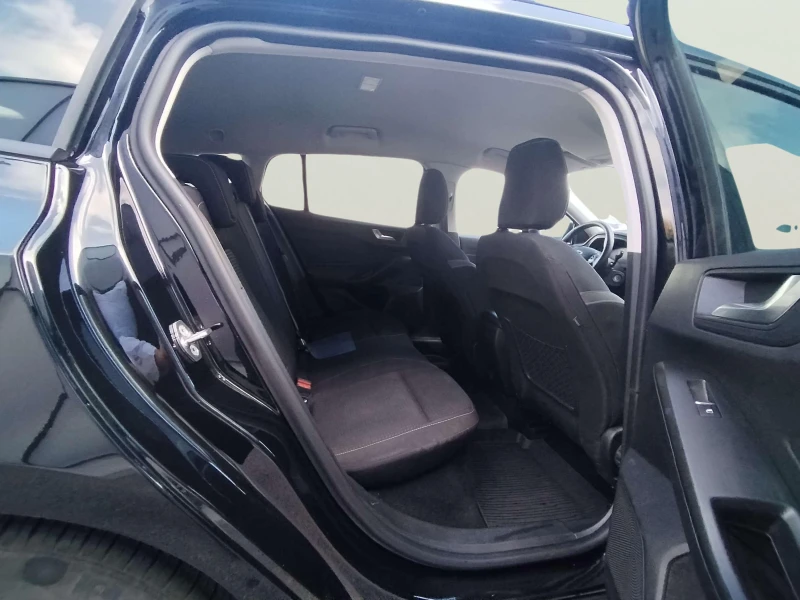 Ford Focus 1.0 Ecoboost, снимка 10 - Автомобили и джипове - 53255063