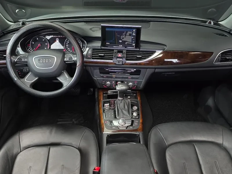 Audi A6 2.0 TDI Quattro, снимка 13 - Автомобили и джипове - 55056573