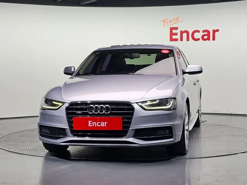 Audi A4 2.0 TDI Quattro - САМО 30% АВАНС, снимка 3 - Автомобили и джипове - 55487090