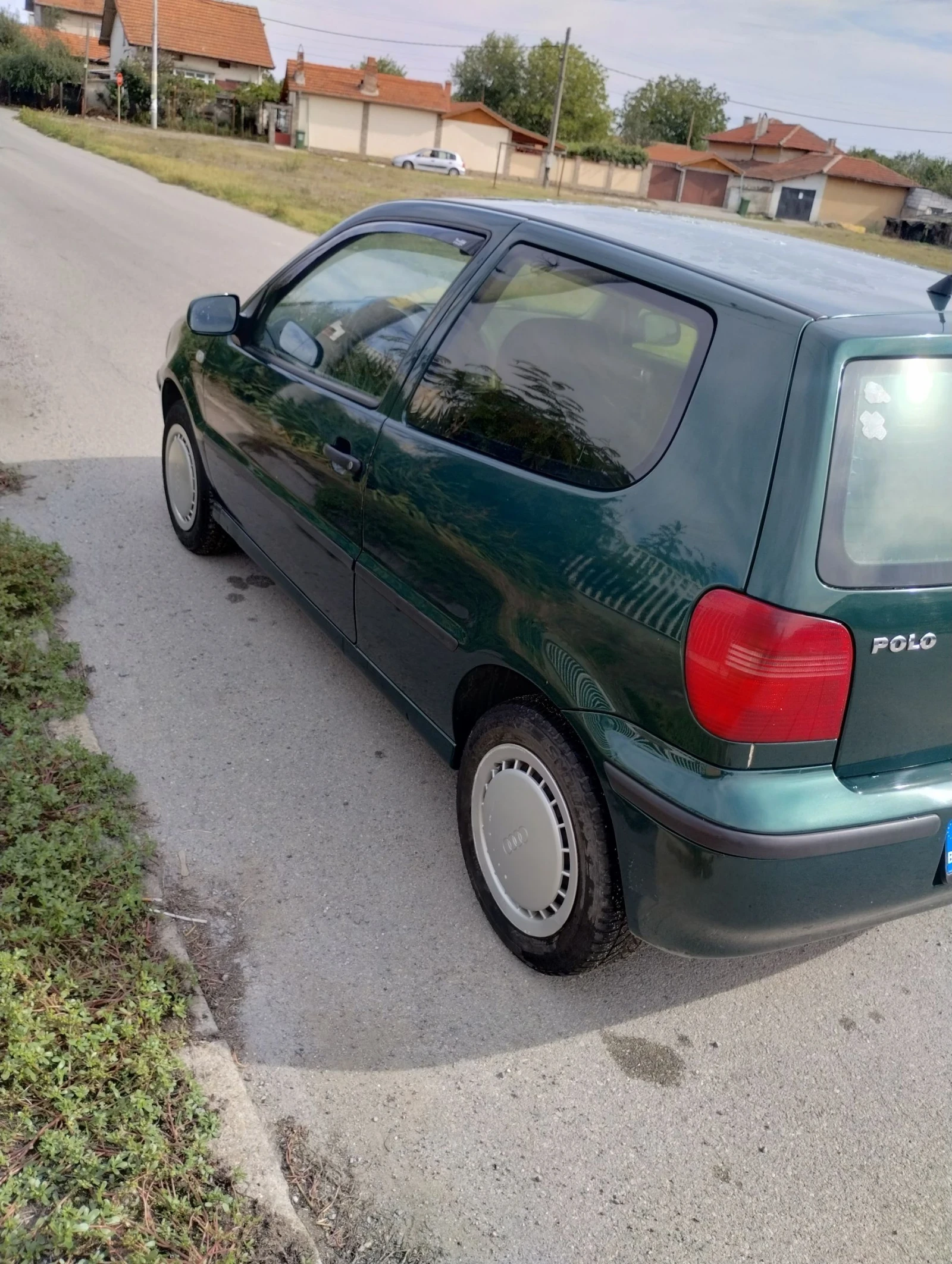 VW Polo 1, 0 klima  - изображение 6