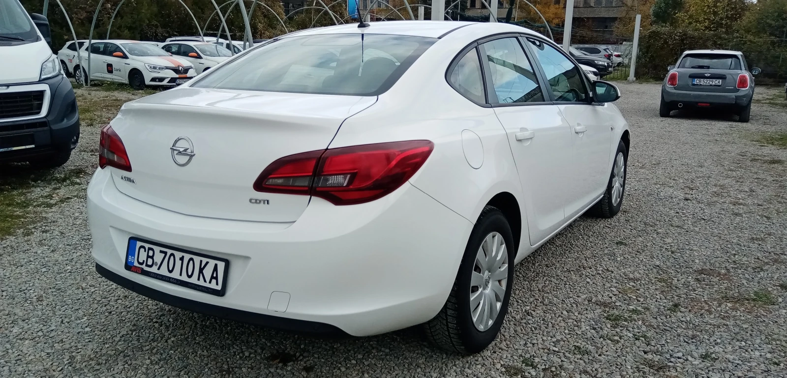 Opel Astra 1.6 cdti E6 - изображение 3