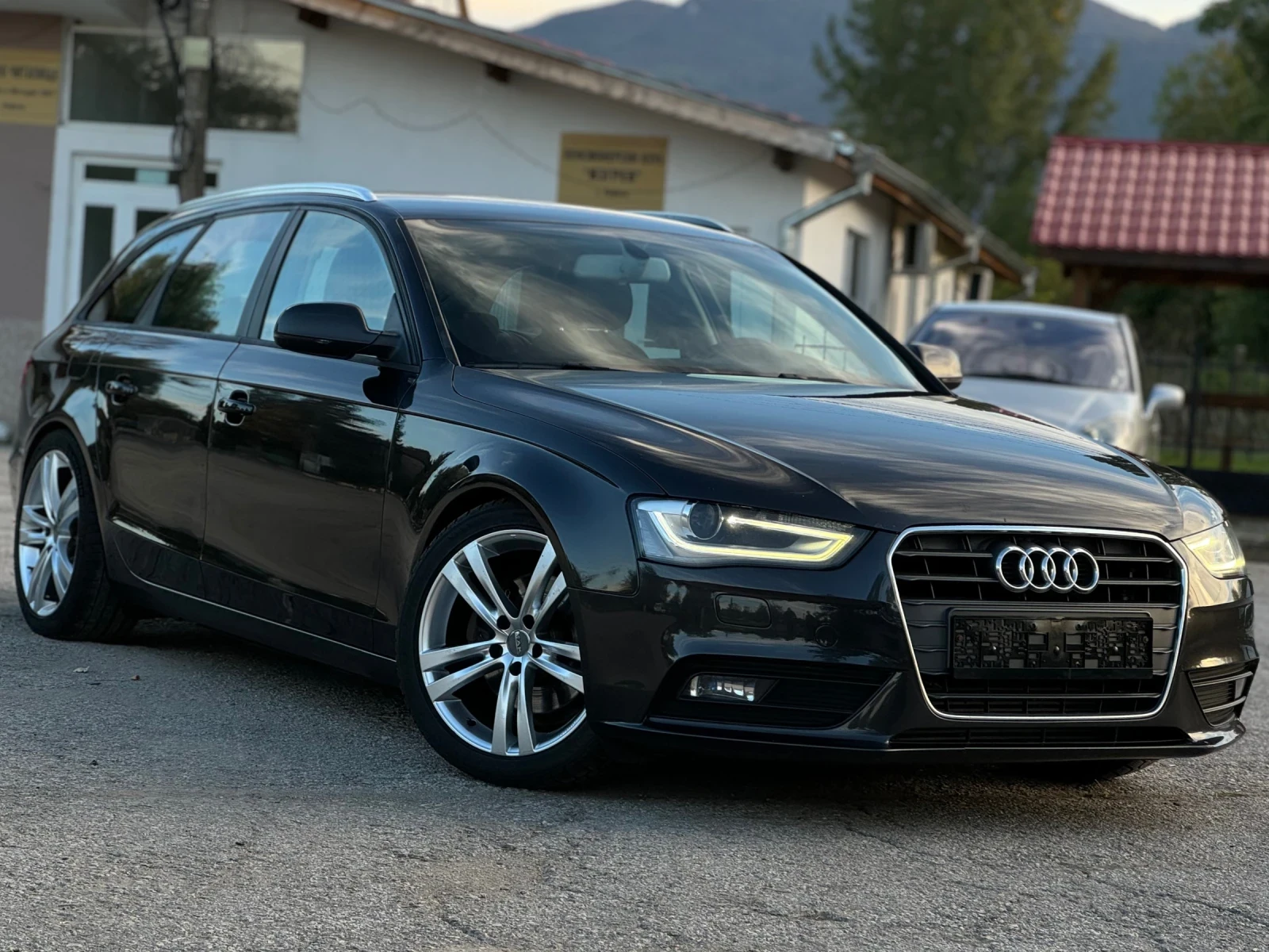 Audi A4 LED* NAVI* TOP - изображение 2