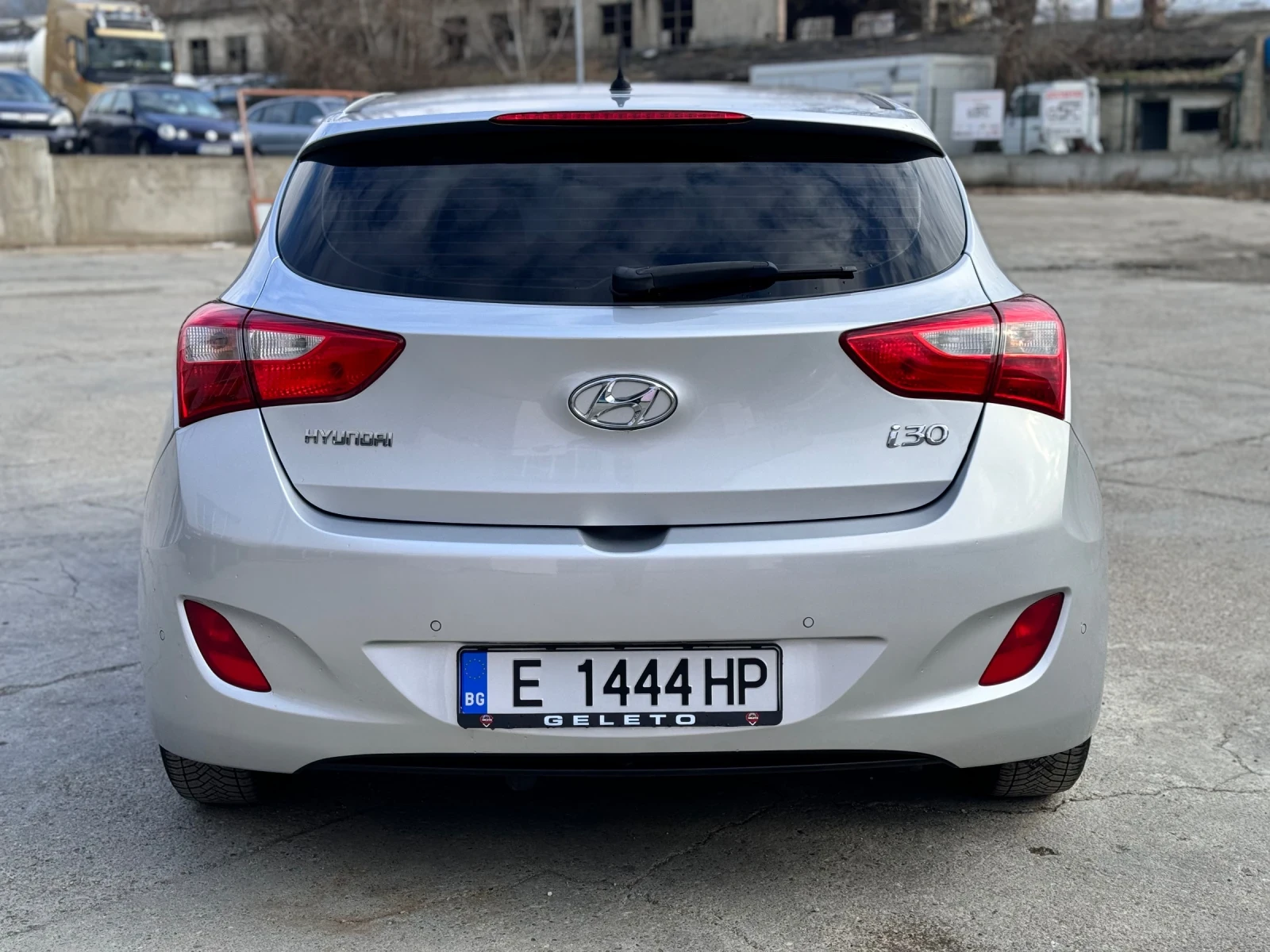 Hyundai I30 1.6crdi lounge eu6 - изображение 5