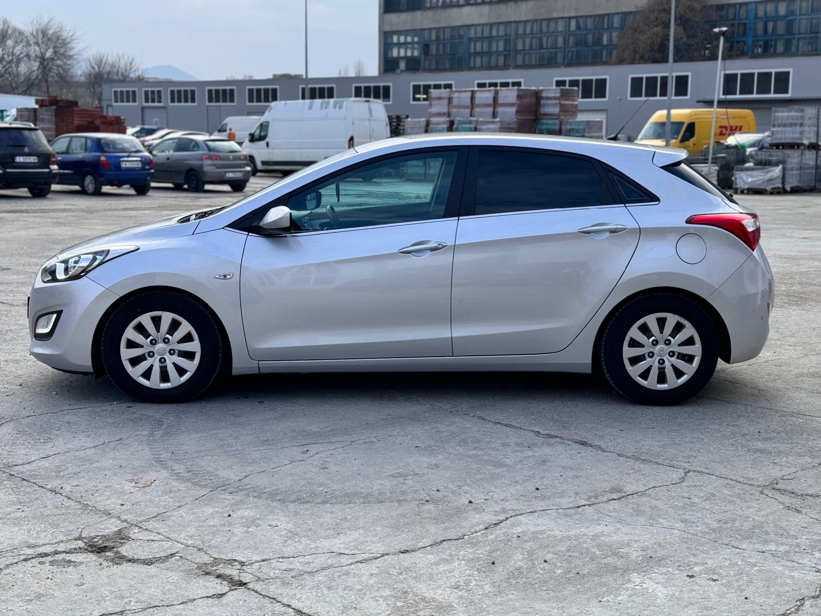 Hyundai I30 1.6crdi lounge eu6 - изображение 3