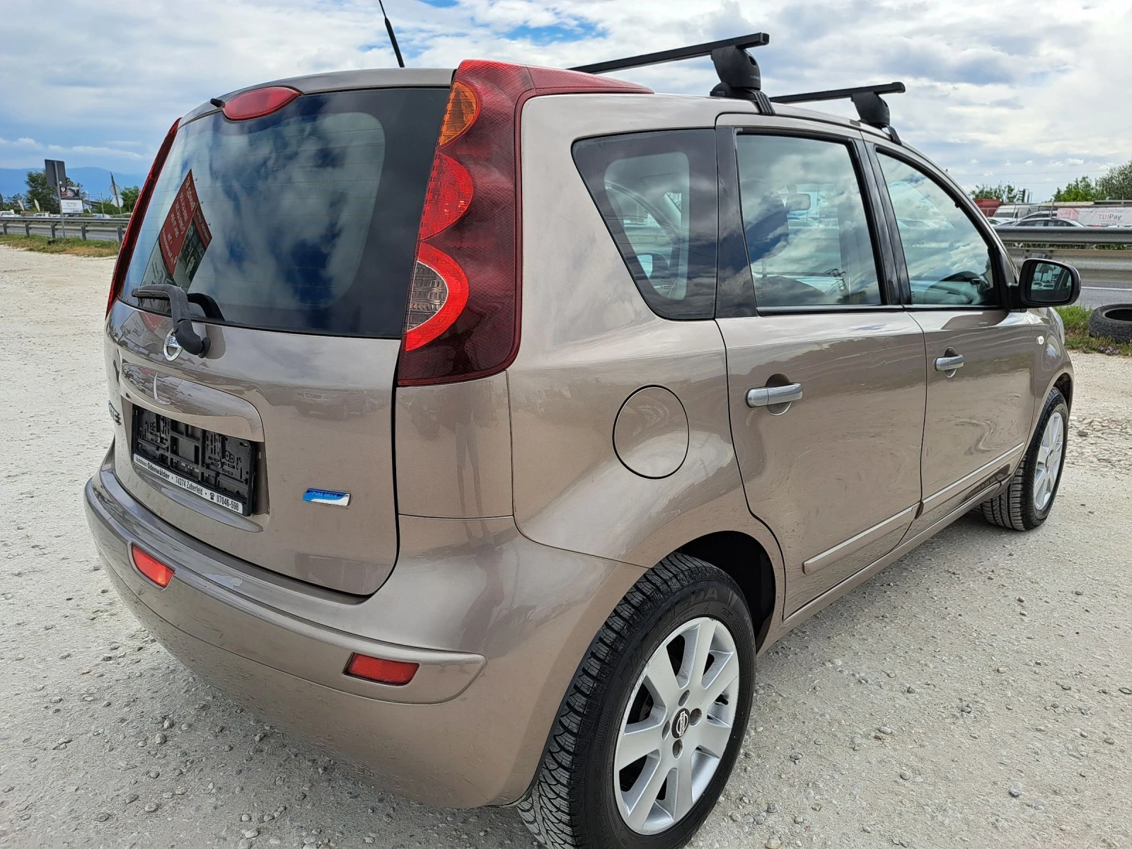 Nissan Note 1.4i/НАВИ/КАМЕРА - изображение 4