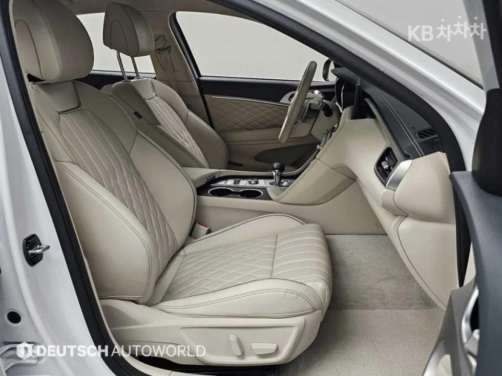 Genesis G70 2.5T AWD �������� ������ ��� ������������ ������ | Mobile.bg � ����������� 10