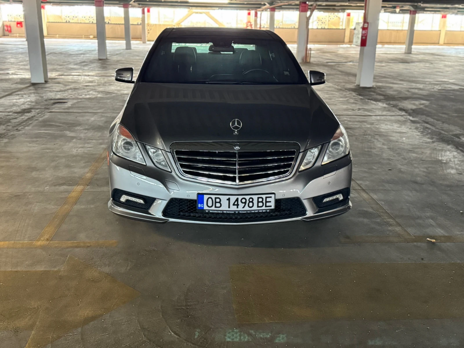 Mercedes-Benz E 500  - изображение 6