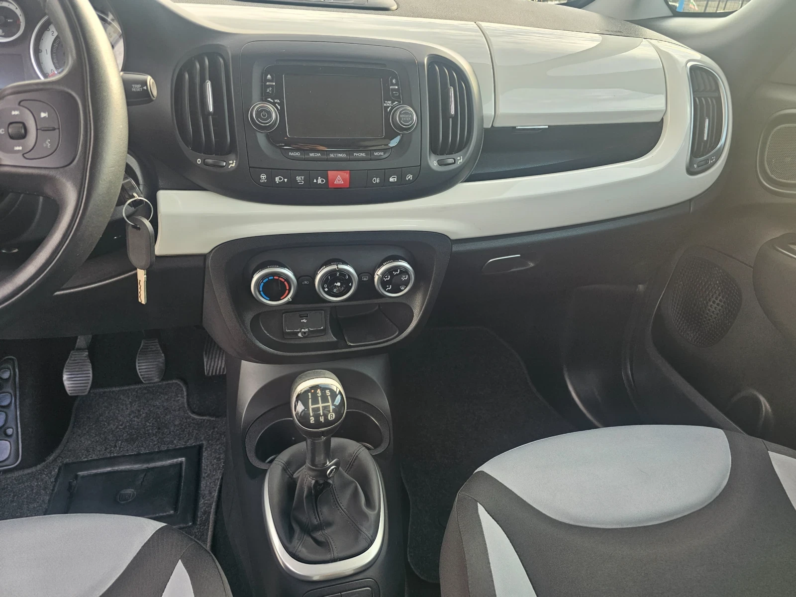 Fiat 500L 1.3 mjt evro5B  | Mobile.bg   11