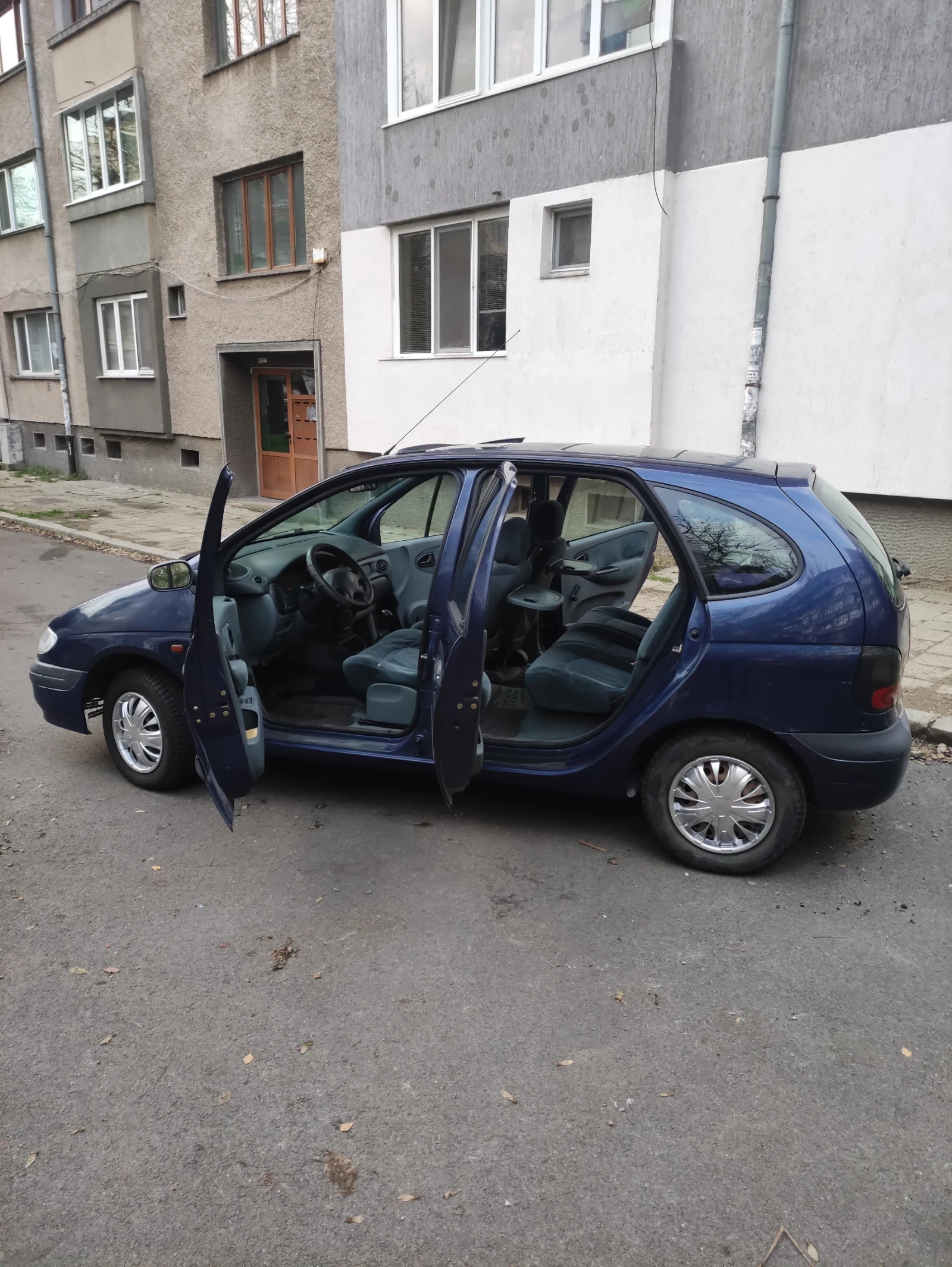 Renault Scenic | Mobile.bg   16