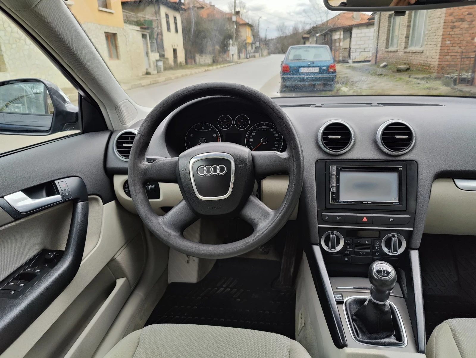 Audi A3 1.6i-��� 102��. | Mobile.bg � ����������� 12