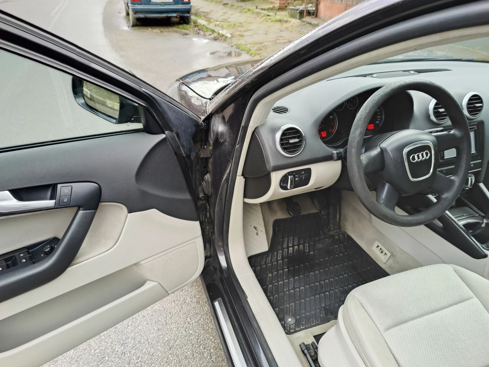Audi A3 1.6i-��� 102��. | Mobile.bg � ����������� 9