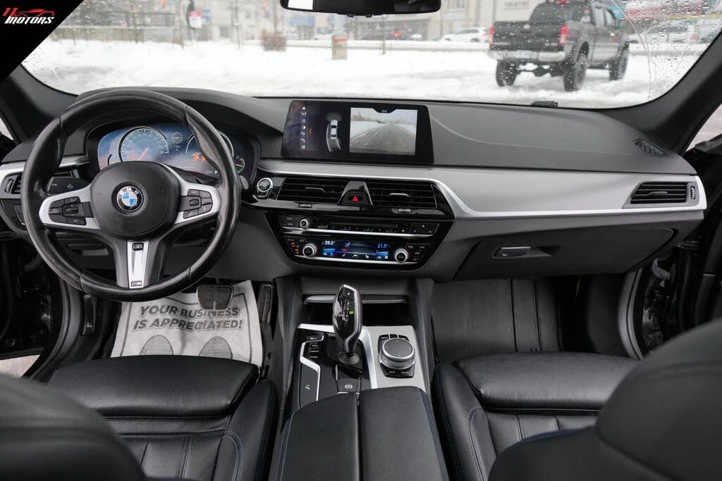 BMW 530 xDrive* M-Pack* ПОДГРЕВ* KEYLESS* ШИБИДАХ*  - изображение 7