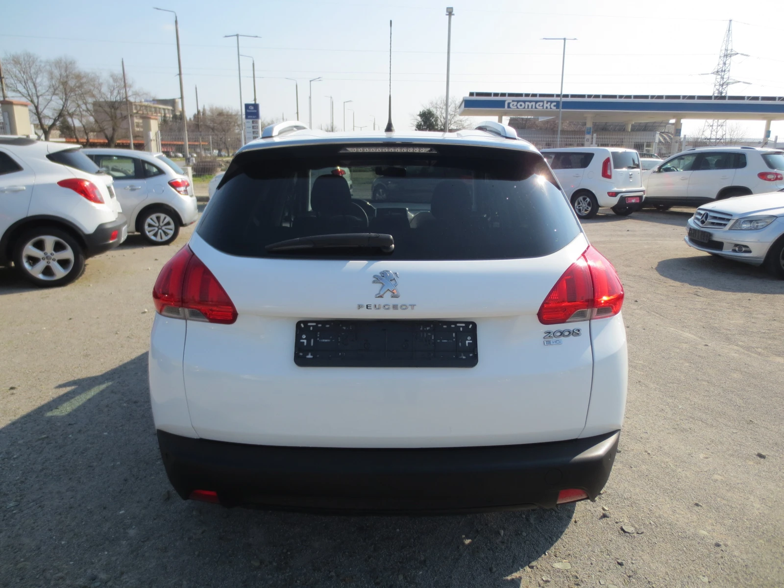 Peugeot 2008 1.6 HDI  - изображение 6