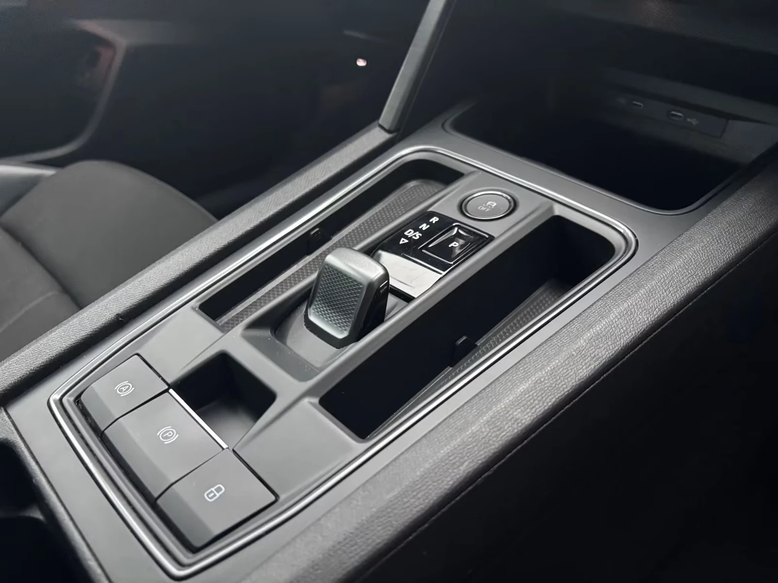 Cupra Formentor VZ, снимка 12 - Автомобили и джипове - 53934160