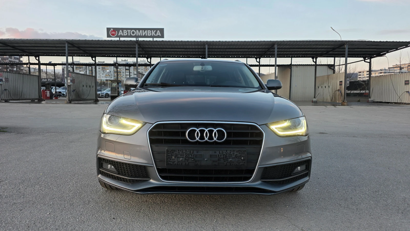 Audi A4 S-LINE/БРУТАЛНА, снимка 2 - Автомобили и джипове - 54392556