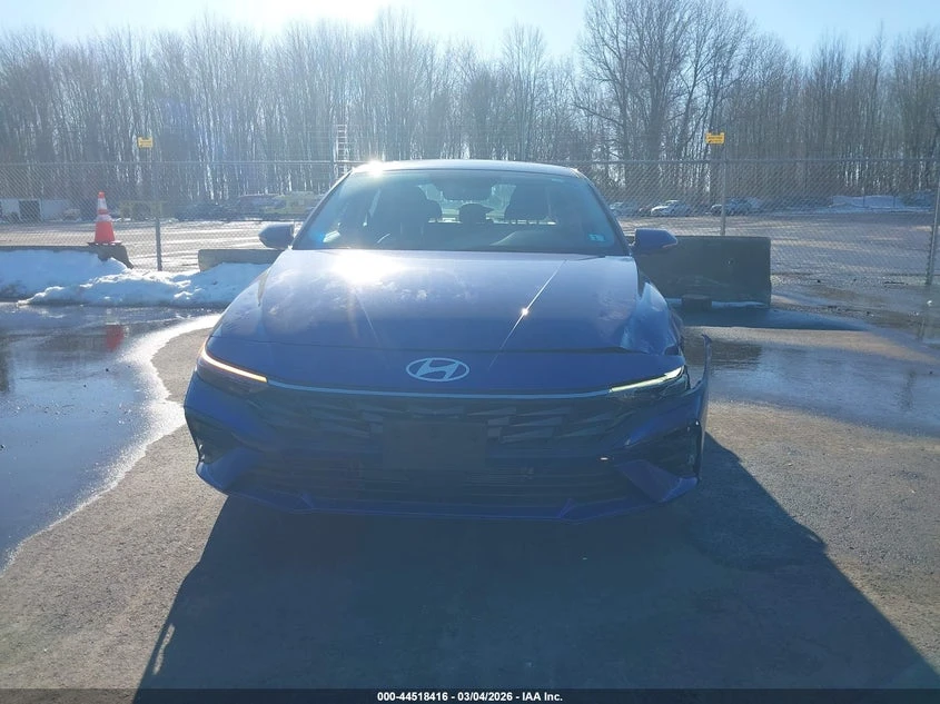 Hyundai Elantra 1.6l Hybrid Limited, снимка 12 - Автомобили и джипове - 54490907