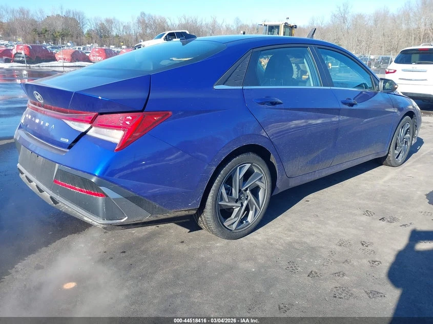 Hyundai Elantra 1.6l Hybrid Limited, снимка 4 - Автомобили и джипове - 54490907