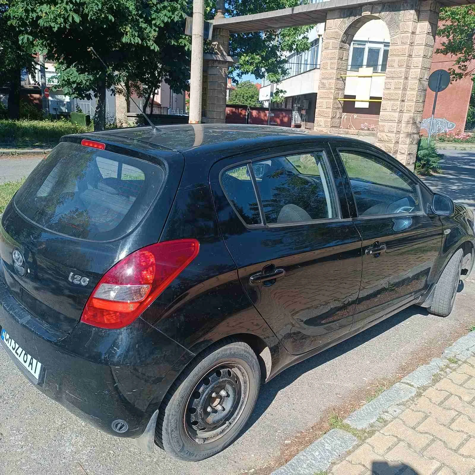 Hyundai I20 1.3 75к.с., снимка 4 - Автомобили и джипове - 54858485