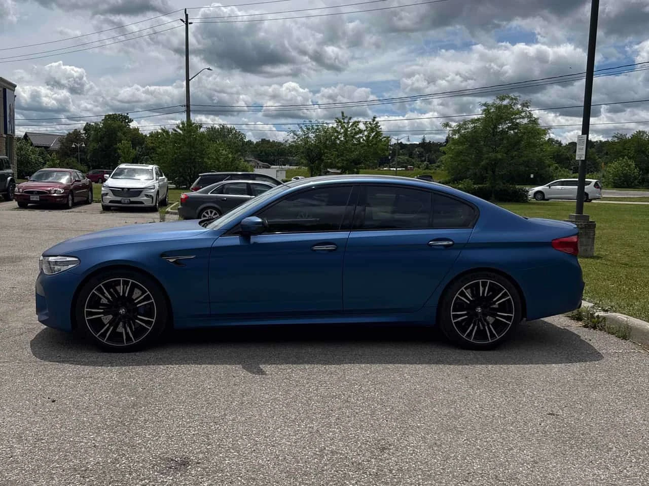 BMW M5 * COMPETITION * CARFAX * БЕЗ ЗАБЕЛЕЖКА * , снимка 2 - Автомобили и джипове - 55366277