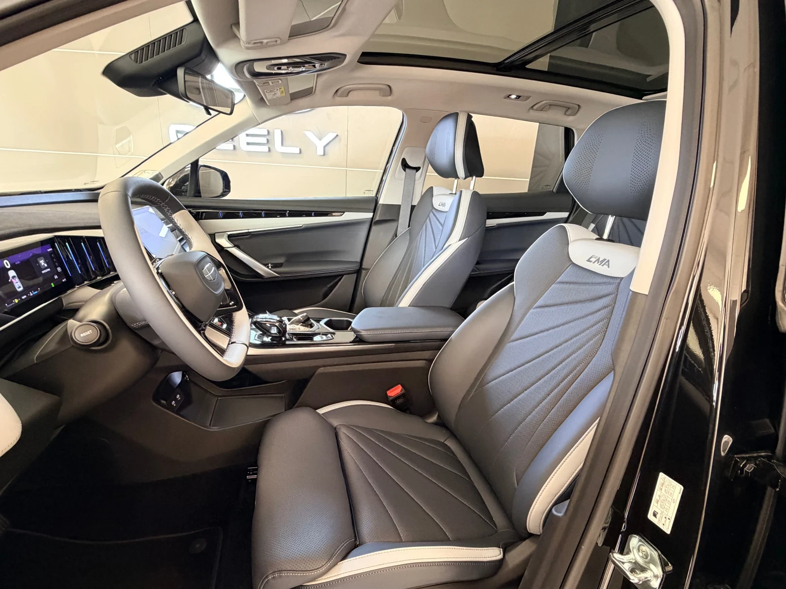 Geely Starray, снимка 13 - Автомобили и джипове - 55377633
