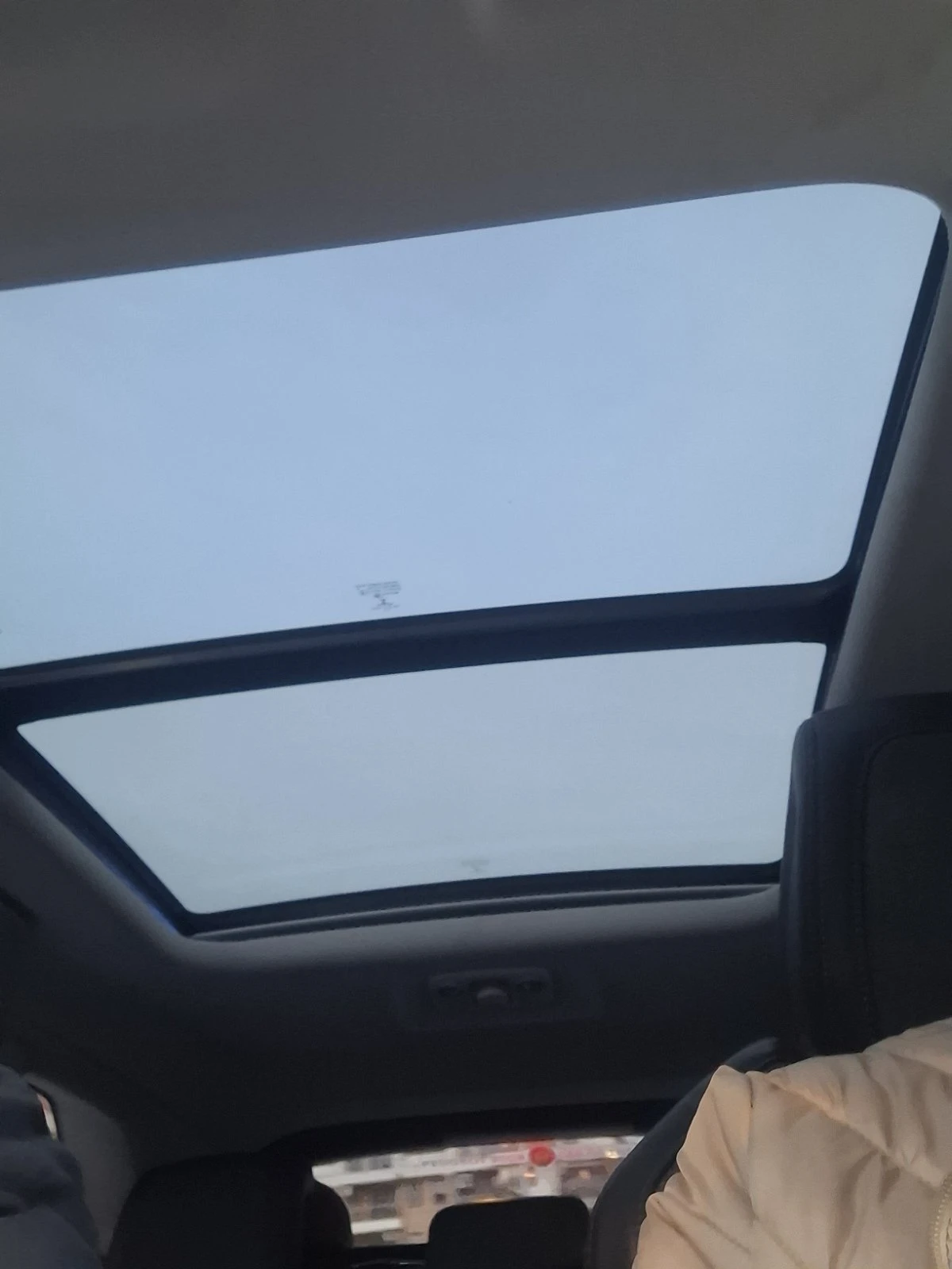 Peugeot 3008 1.2 Puretech, снимка 10 - Автомобили и джипове - 55513860