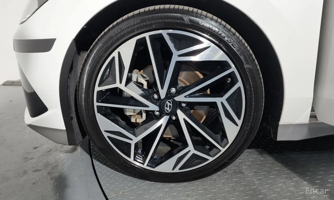 Hyundai Ioniq 6 LONG RANGE / EXCLUSIVE PLUS/ BOSE / 360 ������ / | Mobile.bg � ����������� 5