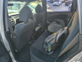 Honda Hr-v 1.6 Втек 4х4 115 000 км, снимка 8