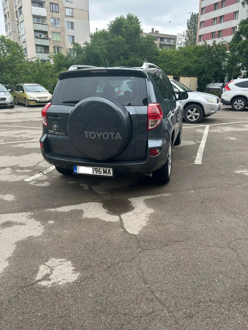 Toyota Rav4 2.2  4x4, снимка 2 - Автомобили и джипове - 45784391