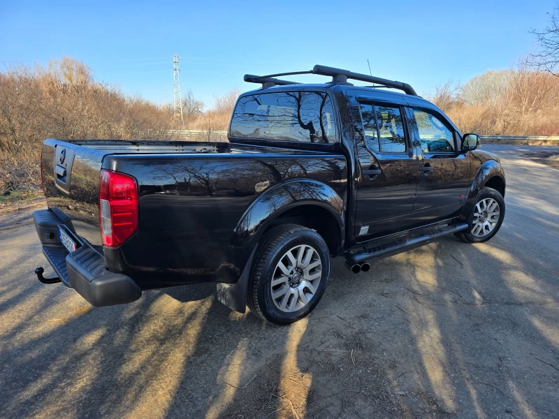 Nissan Navara, снимка 3 - Автомобили и джипове - 48618564