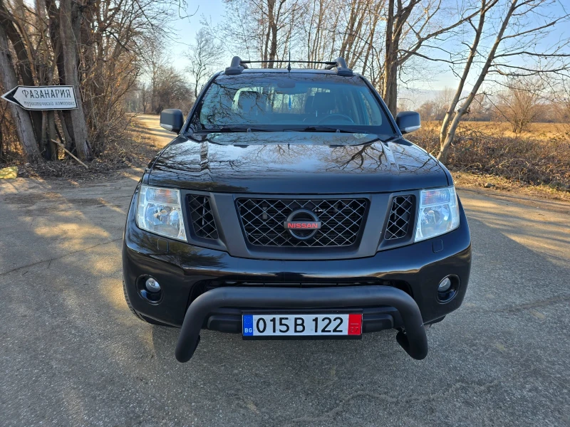 Nissan Navara, снимка 6 - Автомобили и джипове - 48618564