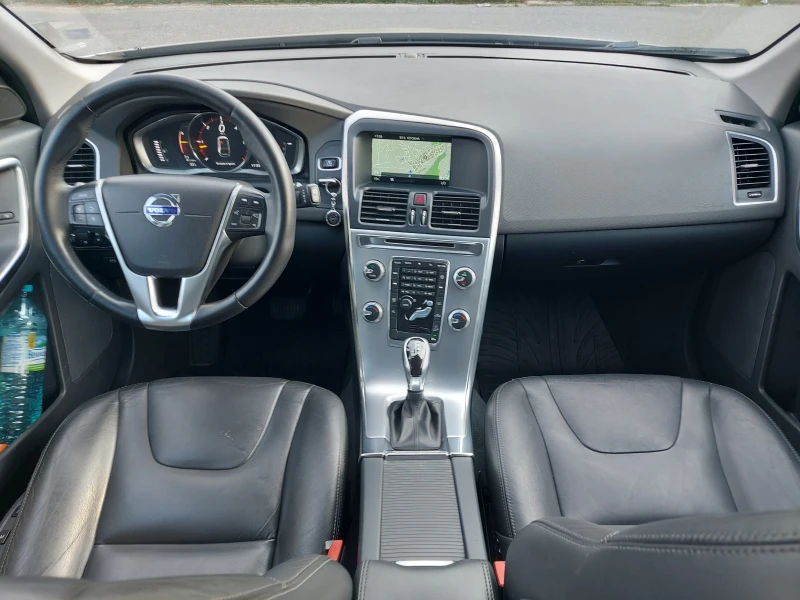 Volvo XC60 D5* 220 к.с.* AWD-4x4* 107 000 км.* АВТОМАТИК* , снимка 8 - Автомобили и джипове - 52421024