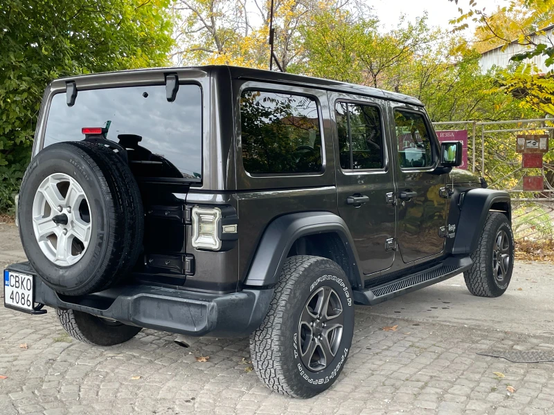 Jeep Wrangler UNLIMITED/SPORT/2.0I/TURBO, снимка 5 - Автомобили и джипове - 52646384