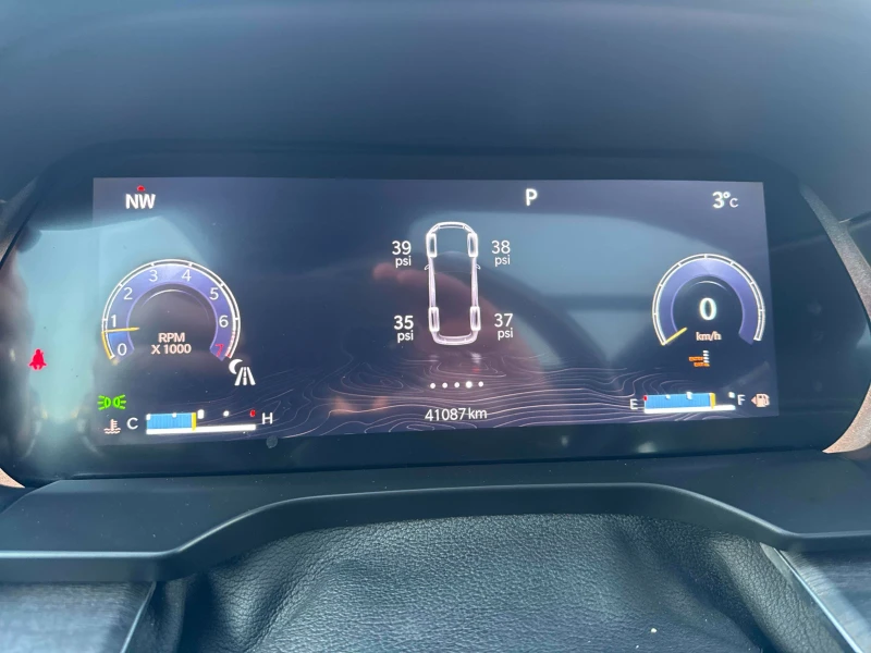 Jeep Grand cherokee L OVERLAND * CARFAX* , снимка 12 - Автомобили и джипове - 53562672