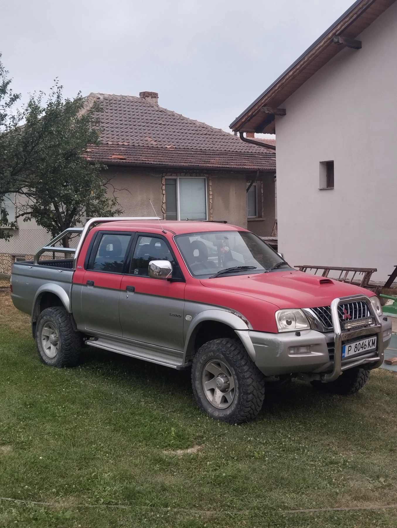 Mitsubishi L200 2500 - изображение 3