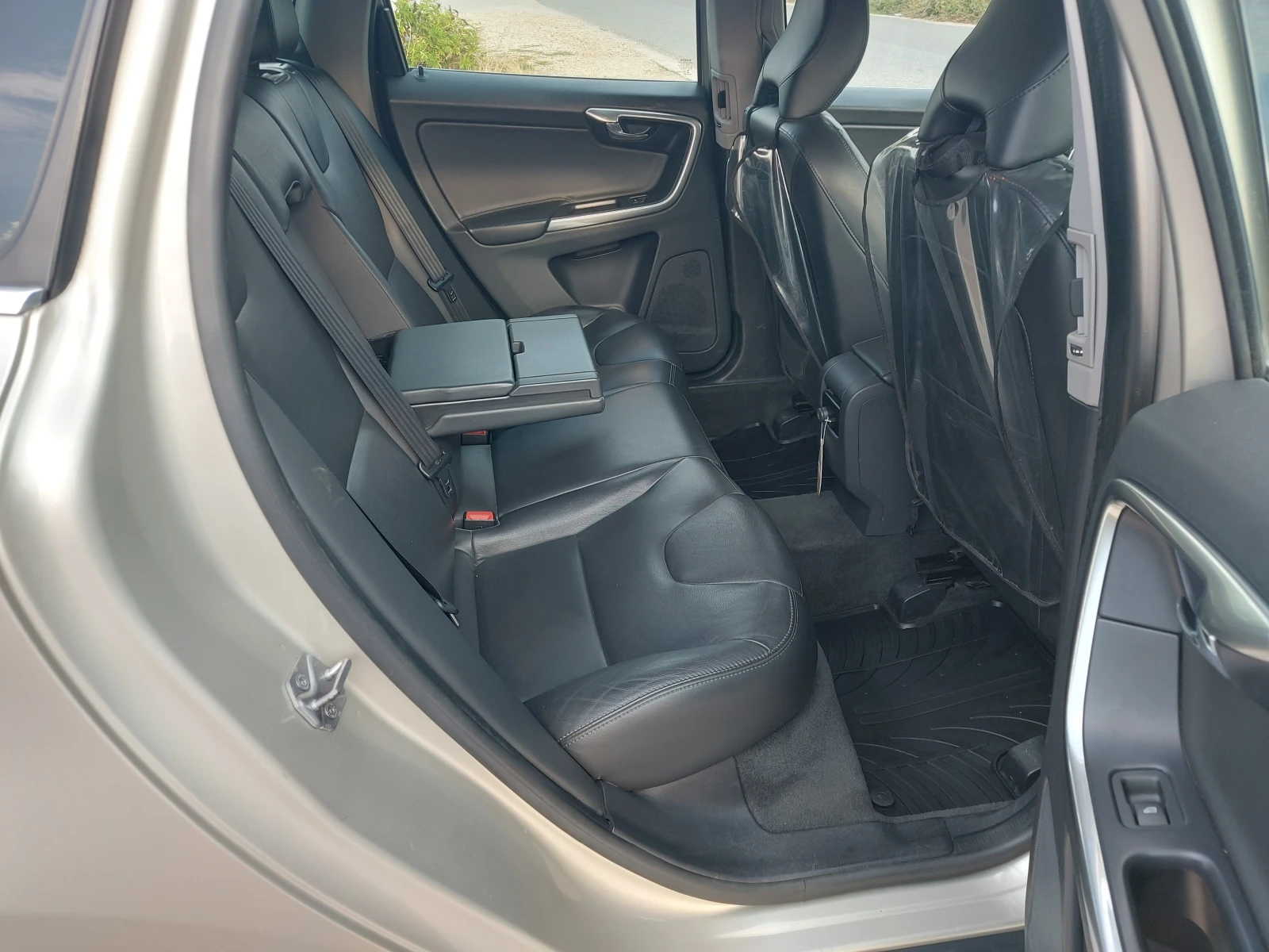 Volvo XC60 D5* 220 ..* AWD-4x4* 107 000 .* *  | Mobile.bg   13