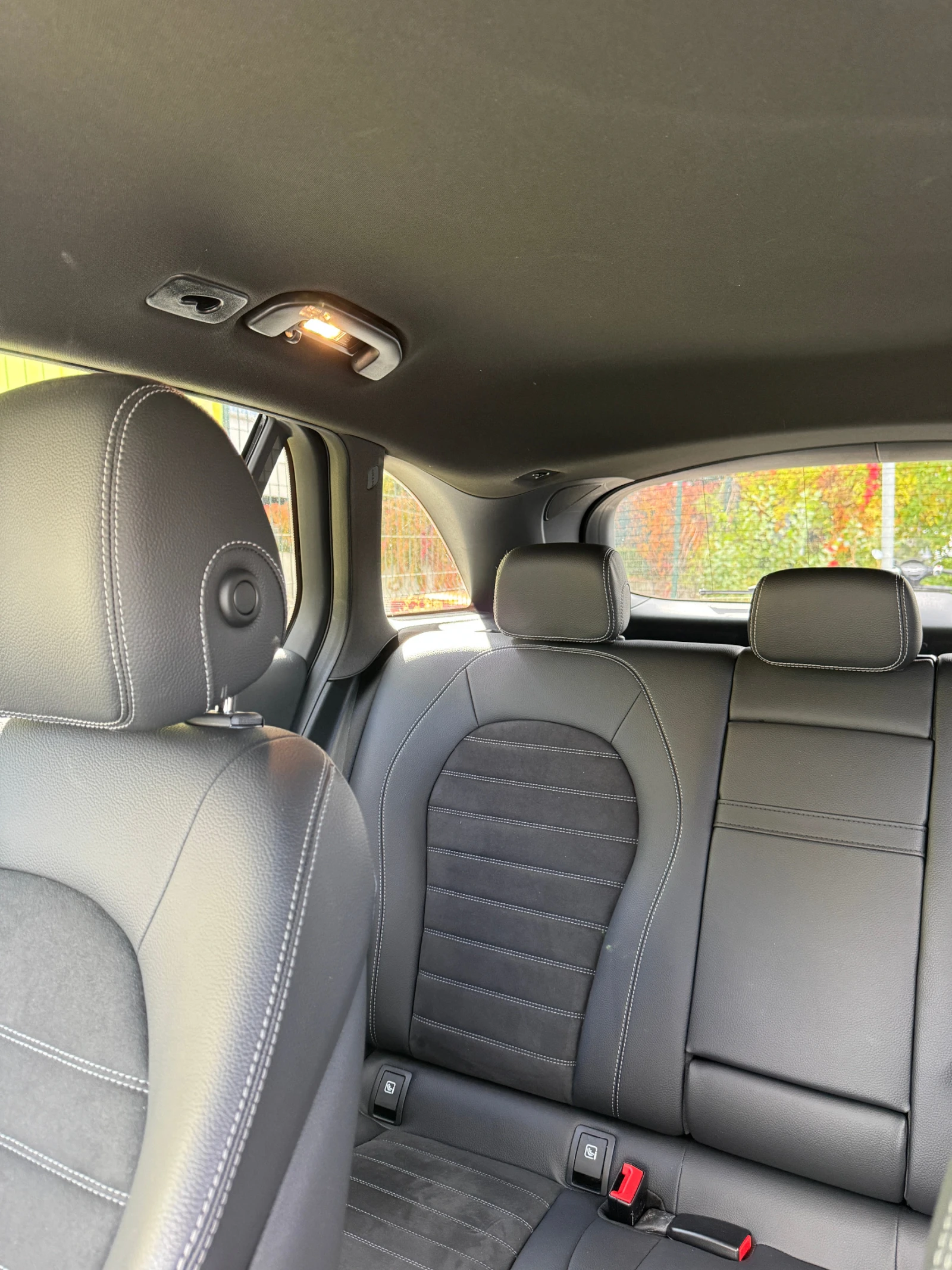 Mercedes-Benz GLC 300 e 4 Matic  | Mobile.bg — изображение 13