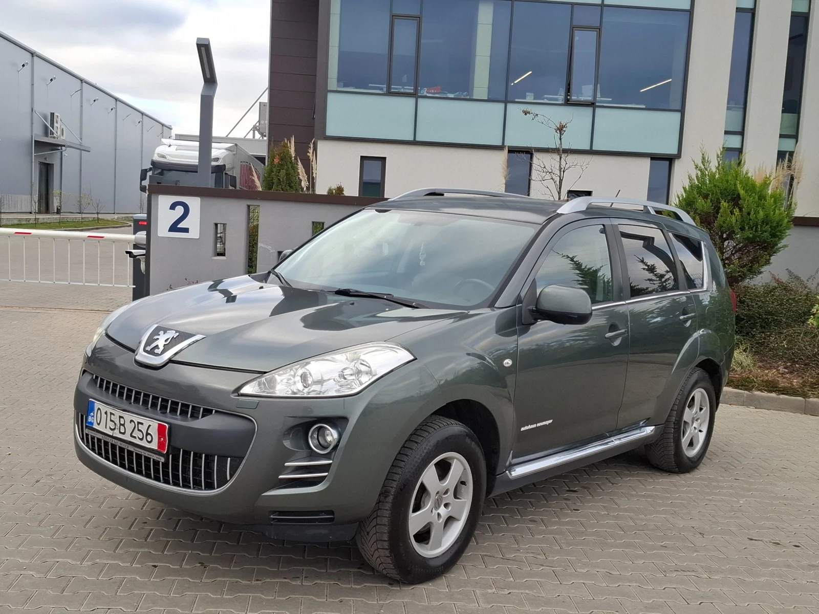 Peugeot 4007 2.2HDI* (156)* * XENON* * HOB BHOC* *  | Mobile.bg   12